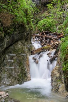 Nad Kaplnkovým vodopádom